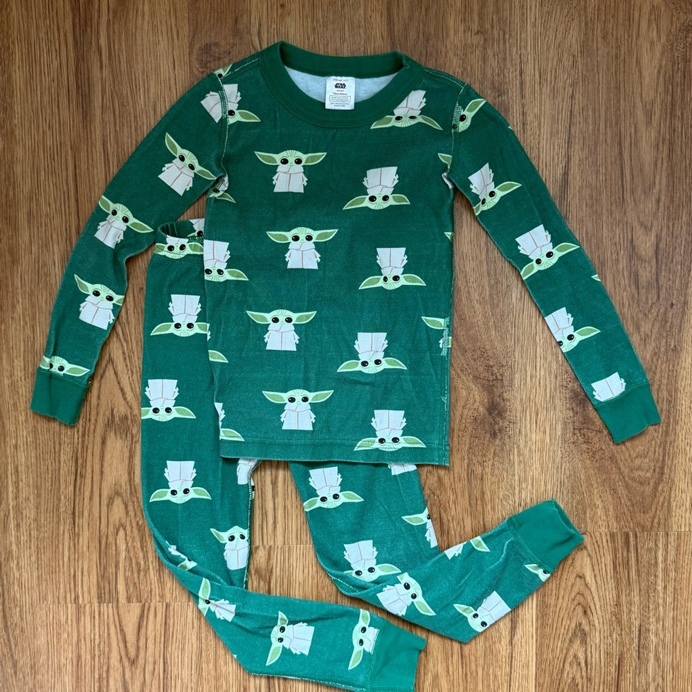Hanna Andersson Star Wars Baby Yoda Pajama Set
